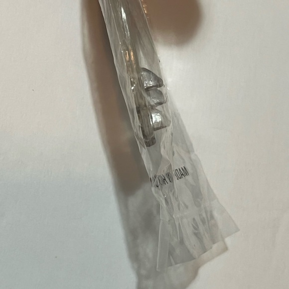 Surfboard Keychain Latitudes Acrylic NIP Beach Waves - Picture 6 of 8